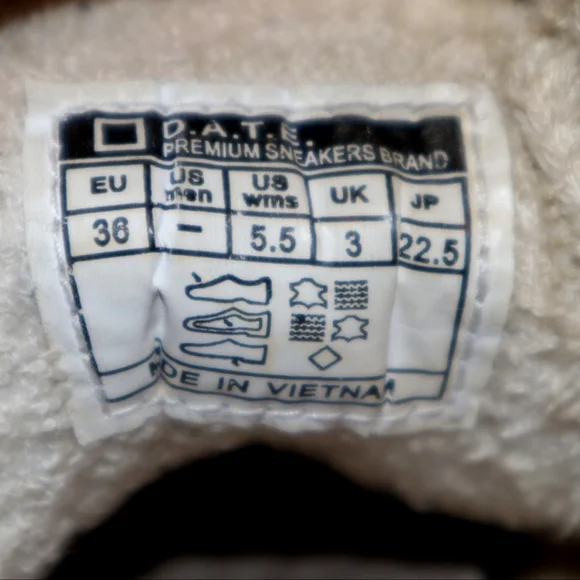 Women's Athletic Shoes in Green and Pink - Picture 7 of 8